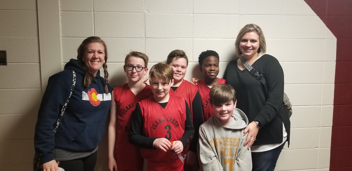 Enjoyed cheering on our Redhawks tonight!!  Great job, boys!  🏀
<a href="/MrsWhiteCCES/">Jamie White</a> <a href="/ClarkCreekSTEM/">Joey Moss</a>