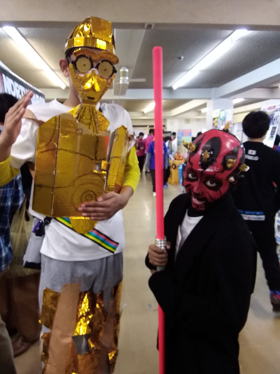 hinemosu_xx's tweet photo. 朝5時に起きてメイクしたそうです！最強!#FLL楽しい https://t.co/rw62qroixB