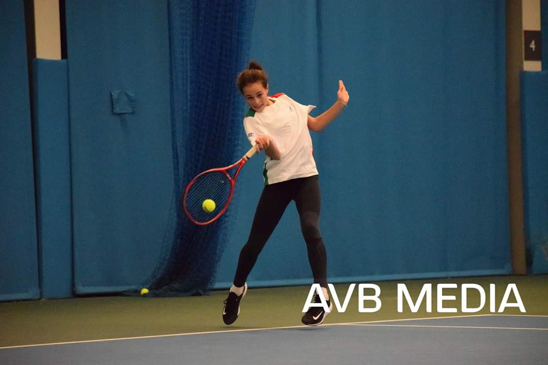 AVBMedia247's tweet photo. The Final line up is complete!

Wins for Great Britain and Russia, will see them compete for the title of 2020 Tennis Europe Girls 12 and Under Winter Cups by HEAD Tennis Champion!

Play starts at 9.45am at Silksworth Tennis &amp; Gym. Head along to see stars of the future! https://t.co/Xx3EufnN2u