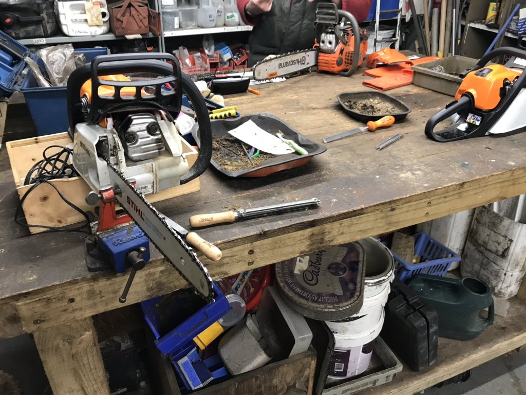 AgRobotJon's tweet photo. This weekend I go all forestry🌳🌲and im on a #chainsaw course using #sthil #husqavana @Bodfari2017 its not a full work ticket but im never going to do paid work with a chainsaw. Great course for #farmsafety and no quck trips to the 🏥 to have my 🦵 sewn back on. Thanks @cazi_d https://t.co/2pSLgpUZWU