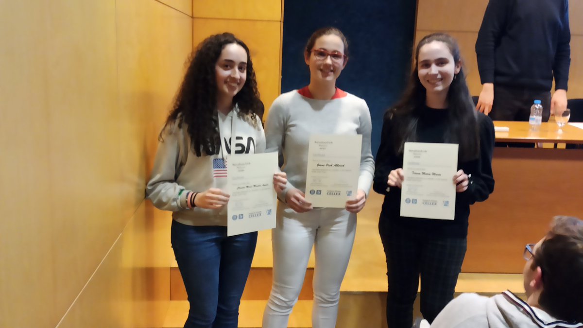 fjnistal1's tweet photo. Enhorabuena a las 4 chicas seleccionadas en el Math Contest de Barcelona para la Olimpiada Matemática Femenina Europea #EGMO Teresa, Paula, Joana y Claudia, que este año se celebrará en los Países Bajos. Suerte en su participación!!! @RealSocMatEsp https://t.co/JaZ1otxo63