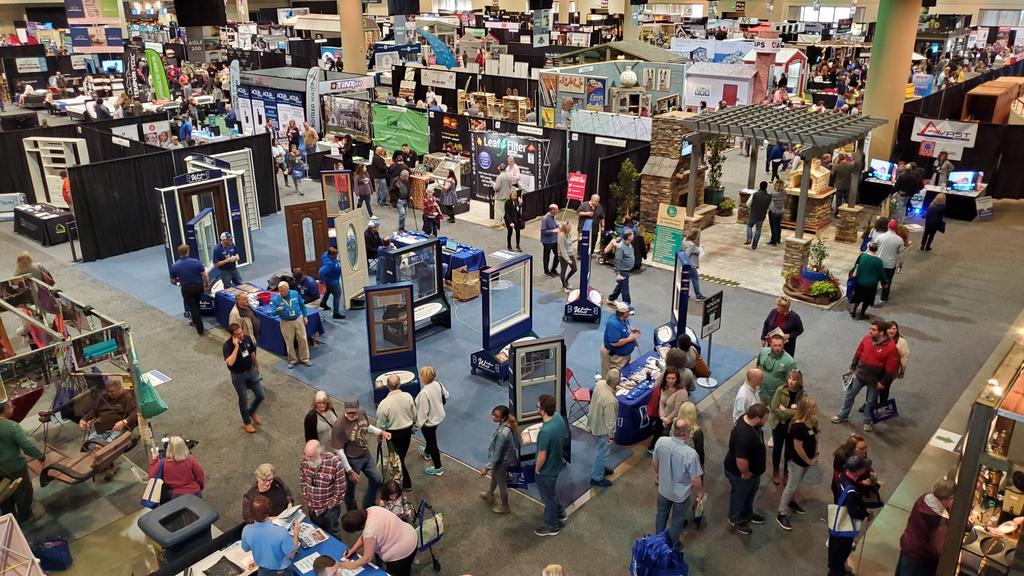 Busy day at the BJCC today! Who's coming down to see us this weekend? 🙋‍♂️🙋‍♀️#bhmhomeshow