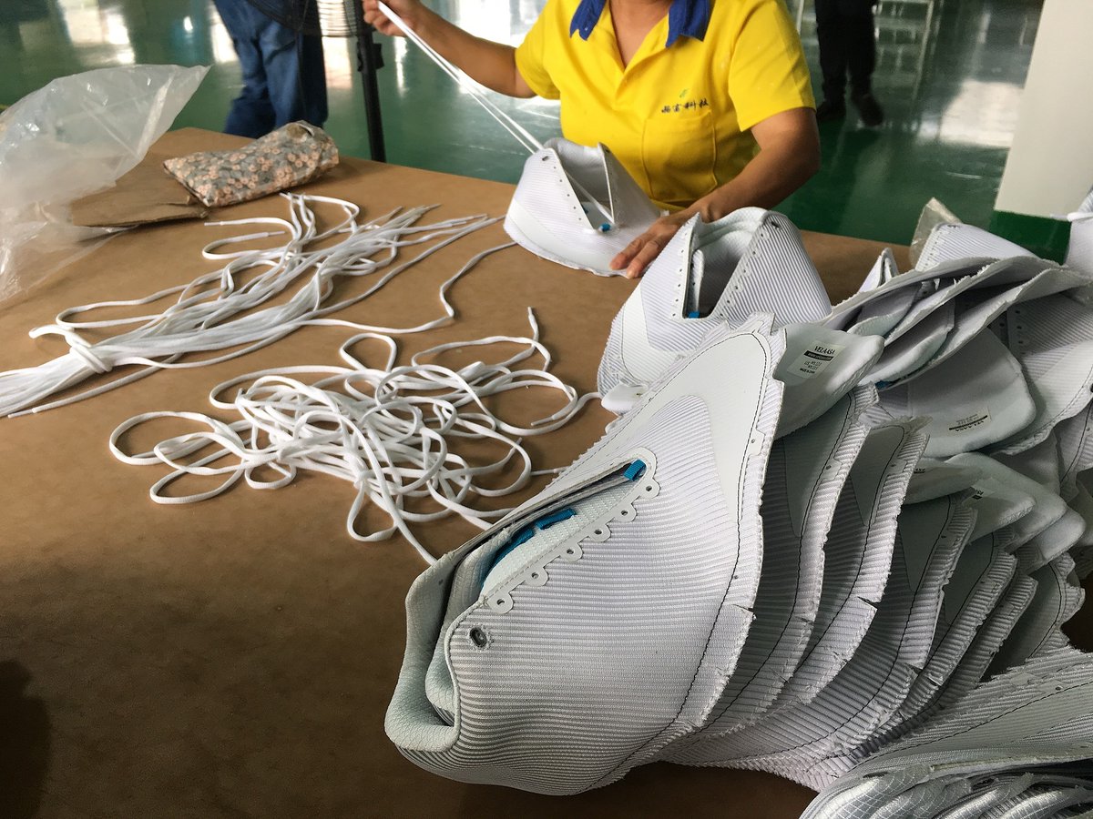 otabo's tweet image. Pairing laces to stitched uppers in preparation for lasting. 👟 #manufacturedbyotabo