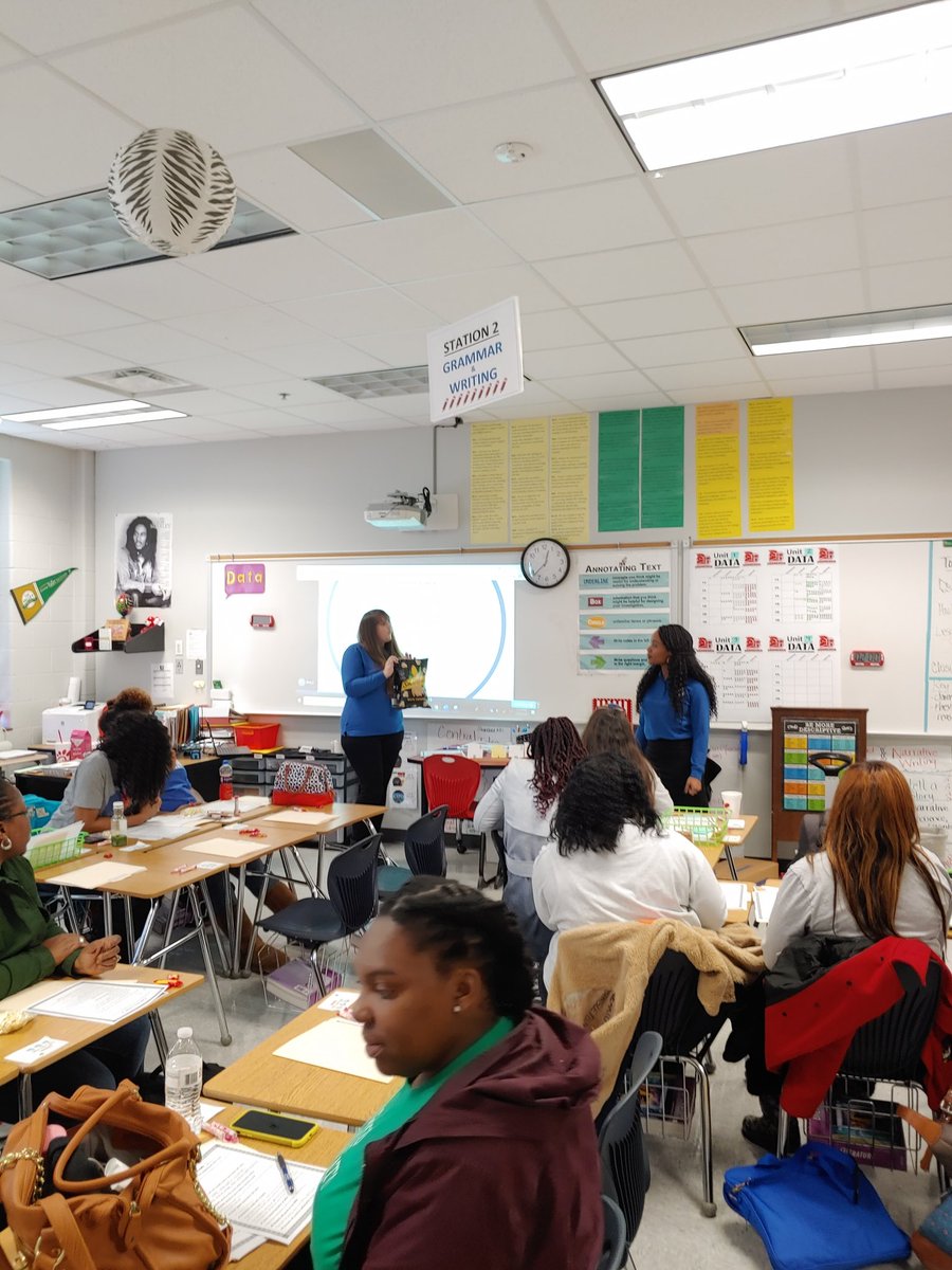 flattimo's tweet photo. This is how we THRIVE! So proud of my teammates @NatalieElie1 and Ms. Almanzar. They delivered an awesome presentation on The Sights, Sounds, and Moves of Phonics. #thriving30 #multisensoryphonics @GullattES1 @Arnold_DSS @TishaBentley https://t.co/hV9dbHA5Wd