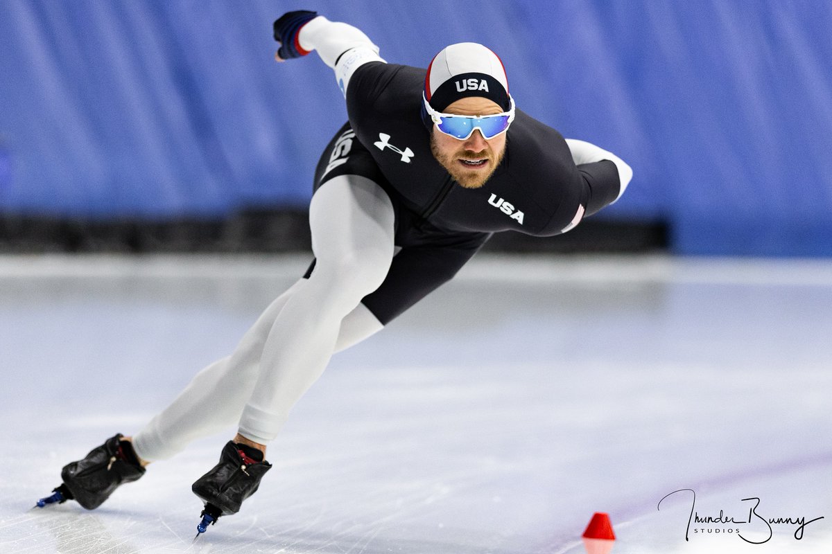 USSpeedskating's tweet image. .@jrmantia posts a time of 1:07.516 in the Men's 1000m, less than 2 seconds behind Russia's Pavel Kulizhnikov who set a new world record and won gold  - 1:05.697!
#2020WSD @UtahOlympicOval @ISU_Speed #FierceFastFearless