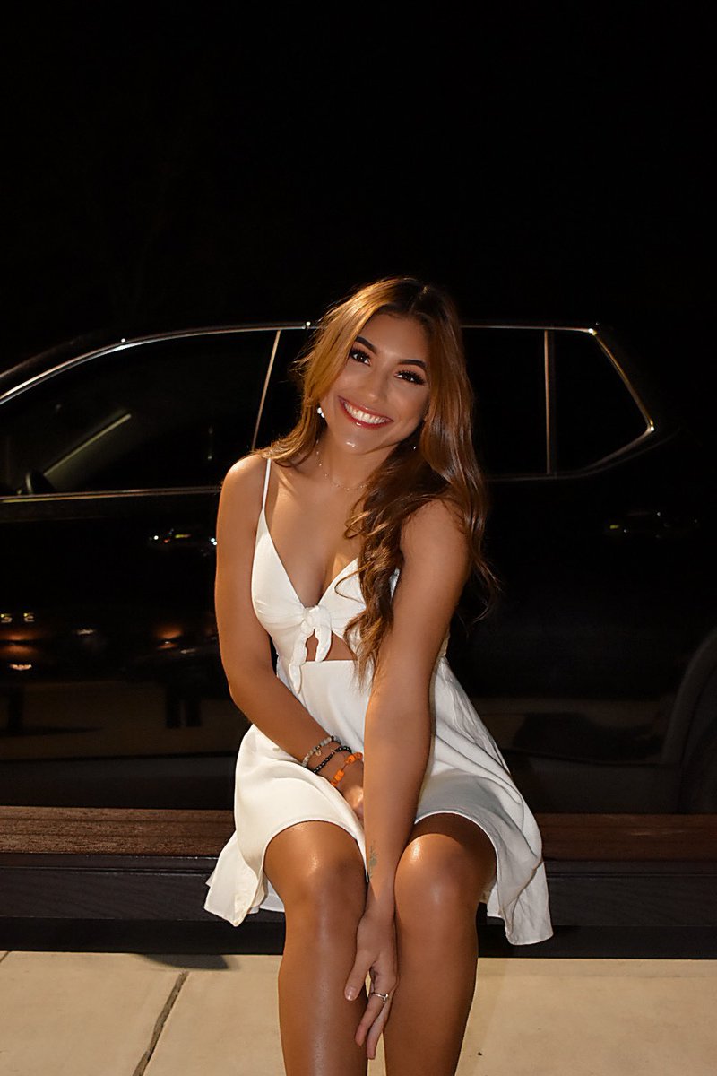 sophie_somoza's tweet photo. Xoxo 💋 https://t.co/LWFUFW4sRz