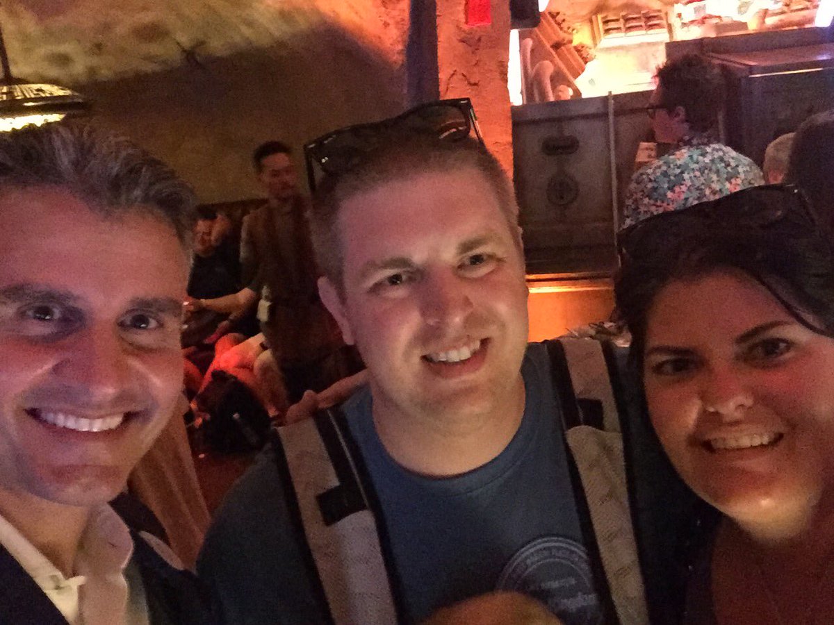 mrsgoodbytes's tweet photo. Just met Josh D’Amaro #fangirl #dead #distwitter #apstatus https://t.co/0ool47DLya