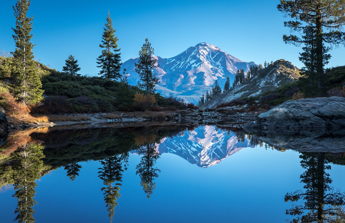 torarelaxtime's tweet image. Morning wrapped in stillness.  Today's nature seems to welcome me gently.  I appreciate God for giving me this time.
#thanks #GoodMorningWorld #GoodMorningTwitterWorld #naturelover #landscape #beautifulday #alone #relaxtime #HAPPYDAY #HappyWeekend #BlessedAndGrateful