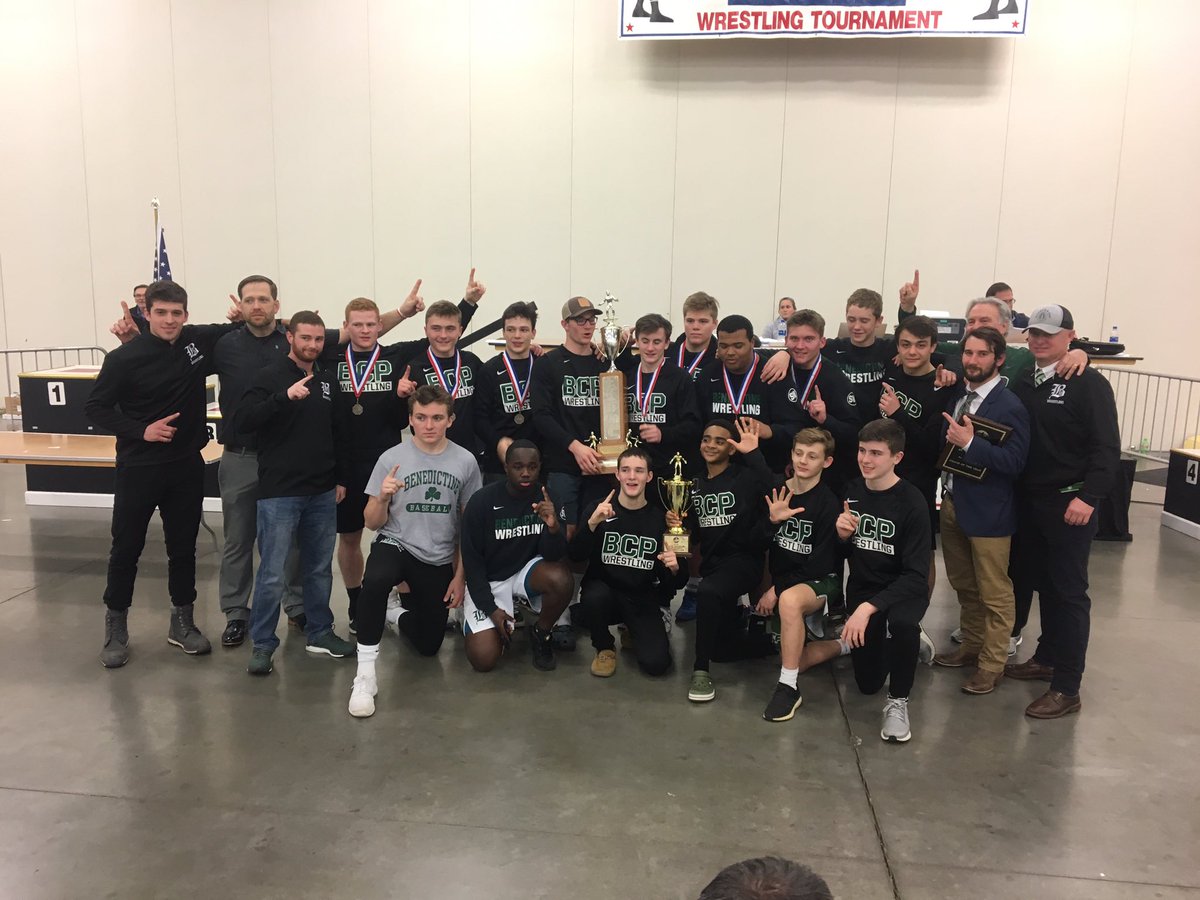 ZachJoachim's tweet photo. Benedictine finished with 275.5 points to take the team title. #804Varsity @cadetsports1 https://t.co/m0VJSe4eM7
