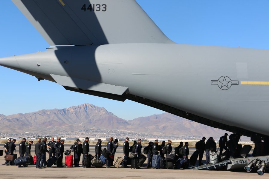 borderObserver's tweet photo. #Operation #SecureLine Nov 2018

US #CBP officers board a US #AirForce C-17 aircraft at El Paso International Airport for transport; Franklin Mountains in the background

BLOG 

#BuildTheWall #FinishTheWall

#QuikTake qt-twall-826 by #borderObserver https://t.co/1p3cMlz0zJ