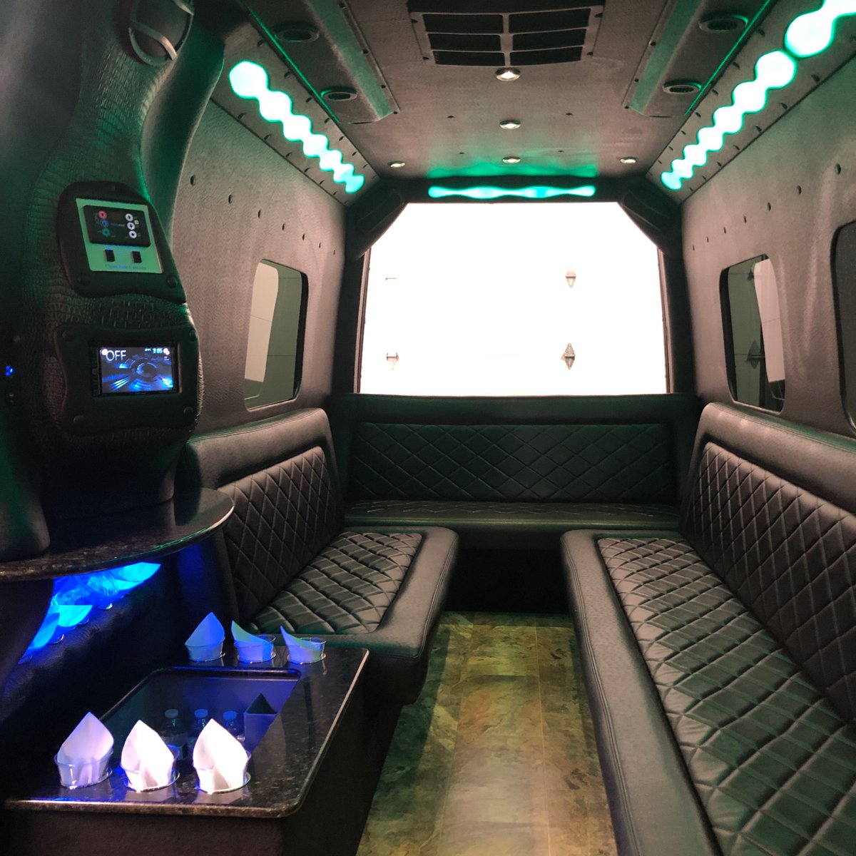 LuxuryByDB's tweet photo. Ready for another great evening of #14Passenger #Benz #PartyBus #SprinterBus #TransportationExperiences. (Image-Interior) Contact us for your next trip! @LuxuryByDB https://t.co/TfJfQmBjEs