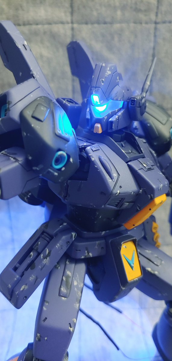 Nick Vondosaurus tweet media