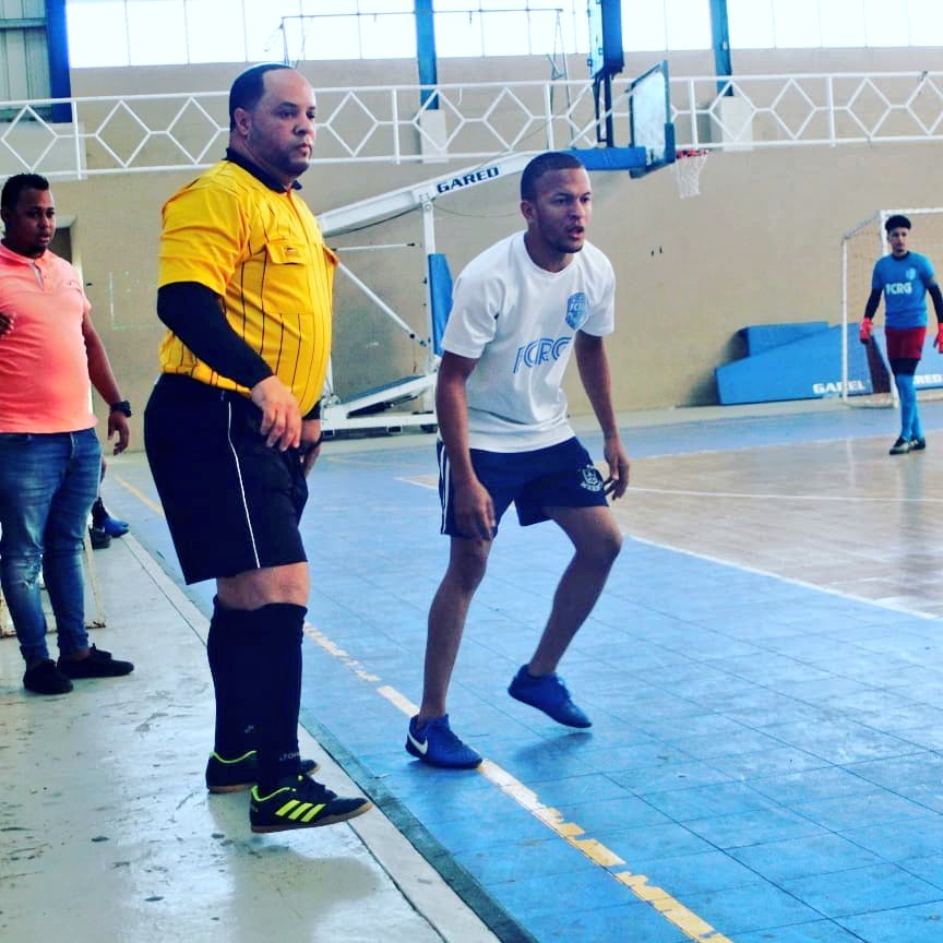 lifutsalmats's tweet photo. Imágenes del partido de semifinal Vuelta donde el FC Rodriguez  García derrotó 15x1 al Nagua FC y ya está una vez más en la final de la II edición de la @ligadefutsalmts 2019/2020

Muchas Felicidades a @fcrodriguezgarcia

#Somosligaprovincialmts #Ligadefutsalmts #SemifinalVuelta https://t.co/Dy9dopWUtf