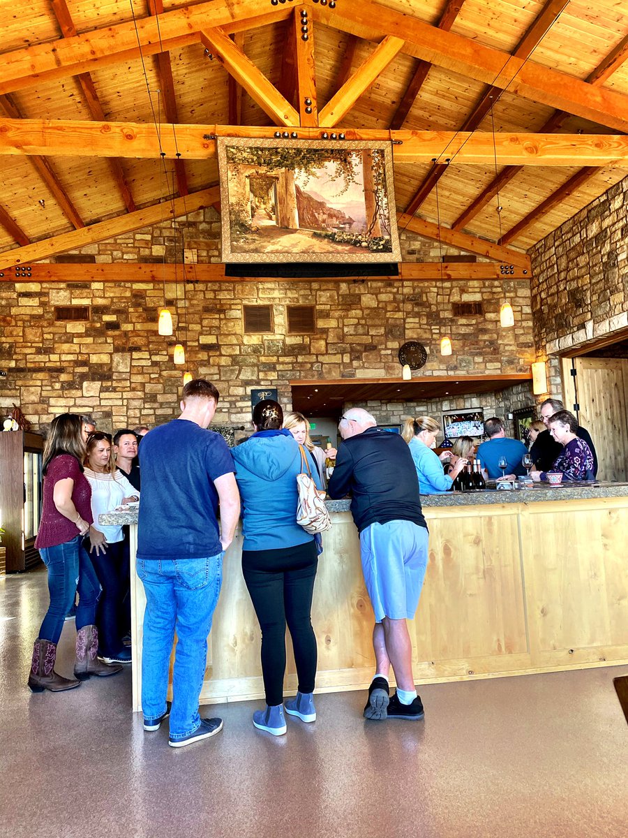 Guy_Murray's tweet photo. Tasting at Pear Valley Winery @PasoRoblesWine #vino #eberly #paso #pasowine #winetasting #jesusfirstmiracle #wine #winecountry #pearvalleywinery #pearvalley Good stuff. 🍷🍷🍷 https://t.co/HbInKEIMss