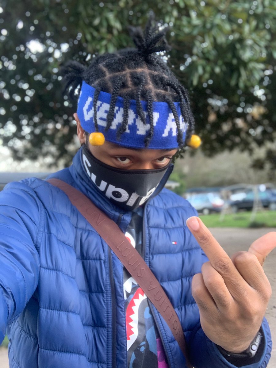 mccgillicutty's tweet photo. NeighborHood Superstar &amp;&amp; NeighborHood Junkie ♨️❄️😷😈🦋✨🎨 #wavecreators #wavebros #elite #2020vision #thebloodline #1600 #1600ghoul https://t.co/iSznCFfc3t
