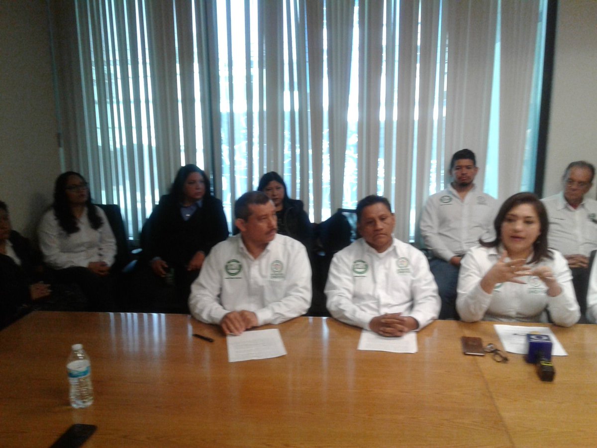 shopsandbrands's tweet photo. @karlagalicia221 alza la voz en conjunto con docentes de Uni Tecnologica de Sta Catarina ante las irregularidades por parte del rector en trato, horarios y prestaciones El sindicato, de reciente formación, advierte de eventual reinicio de paro por nepotismo a empleados y alumnos https://t.co/DZ5LuvAbw9