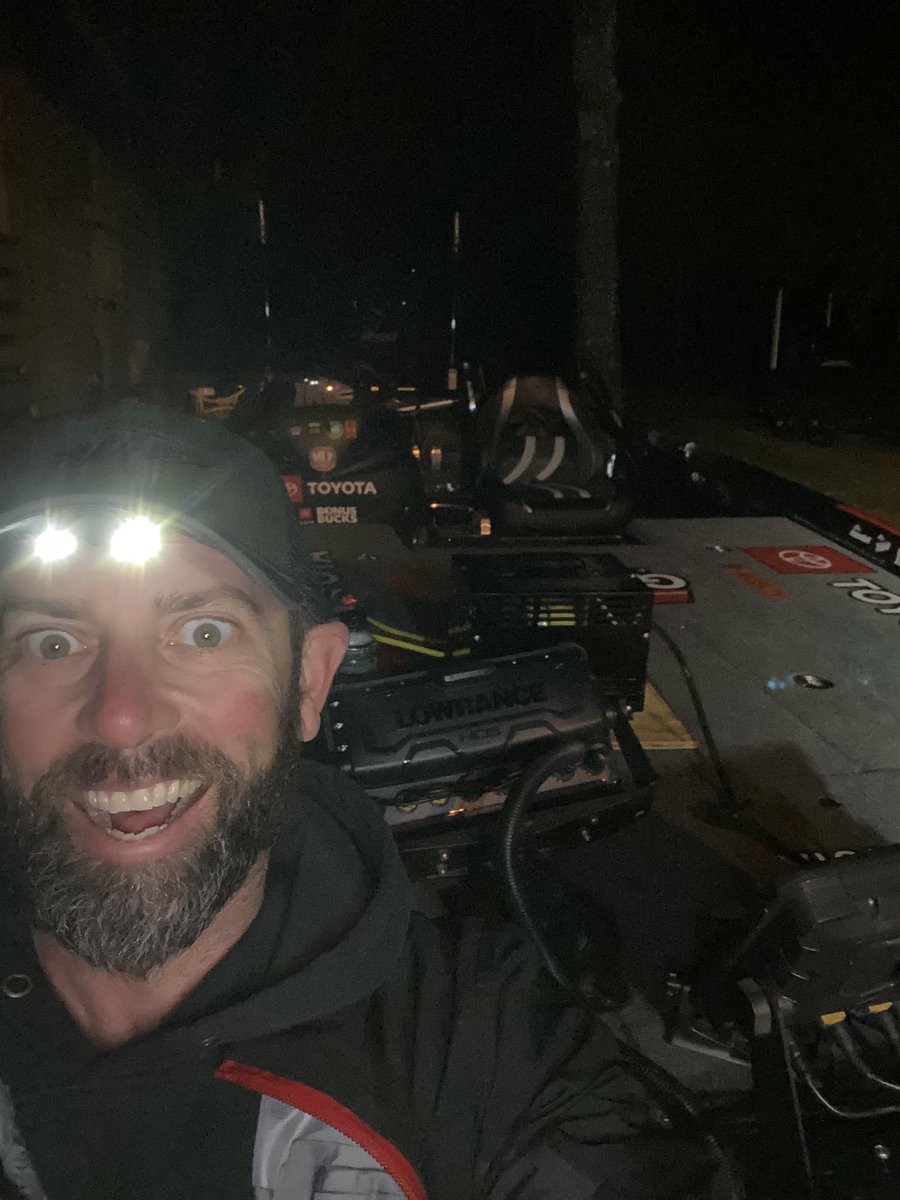 mike_Iaconelli's tweet image. Rigging up tackle at night or under low light conditions? Then you DEF need an Ike Approved Power Cap by @PantherVis #powercap #ikeapproved #lightitup