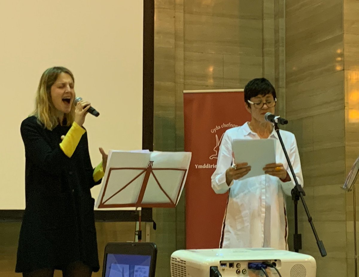 Zoë Brigley (@zoebrigley) on Twitter photo Great readings from Irish women poets: @archifsain, and Cherry Smyth with jazz singer Lauren Kinsella, accompanied at one point by <a href="/AilbheDarcy/">Ailbhe Darcy</a> Great readings from Irish women poets: @archifsain, and Cherry Smyth with jazz singer Lauren Kinsella, accompanied at one point by <a href="/AilbheDarcy/">Ailbhe Darcy</a>