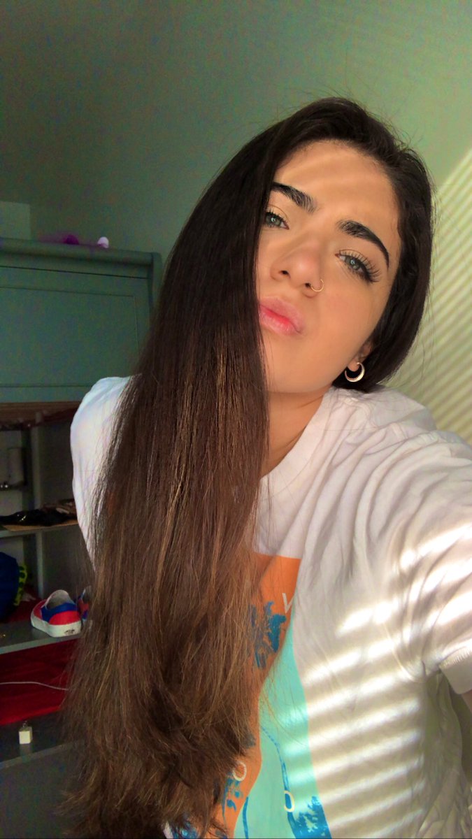 Made_lemos's tweet photo. Hola hola Twitter https://t.co/7VQrGprP9c
