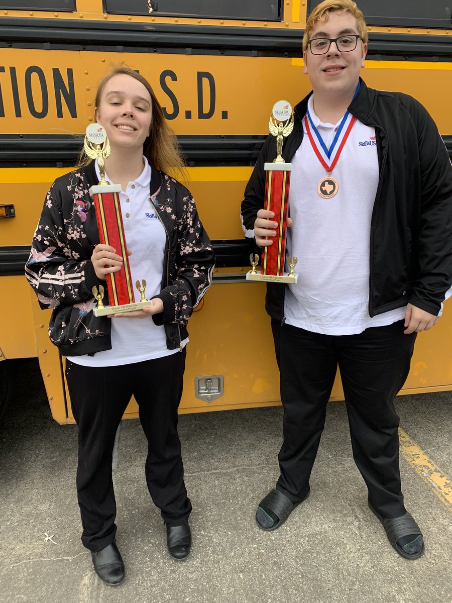 gradt1216's tweet photo. Extremely proud of our #skillsusa kids!  2 Best of Shows, and Bronze for both Firefighting and 3D Animation! Six students will advance to State in Corpus! #successcsisd https://t.co/ZKlV9nHaN2