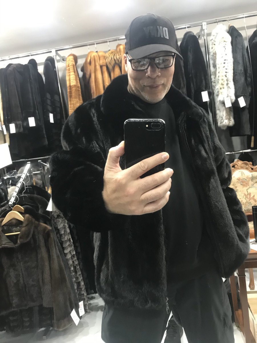MICHAEL KNOWLES tweet media