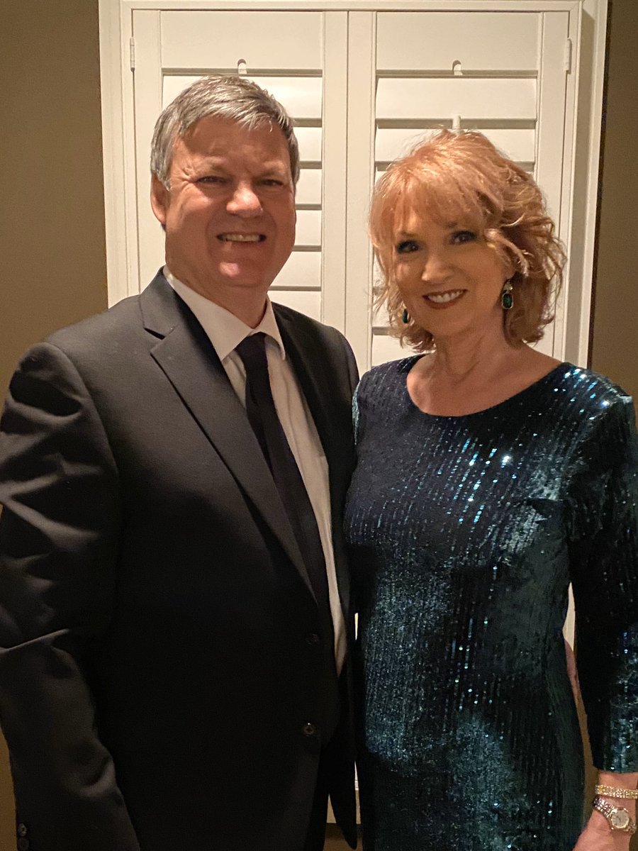 Lisa Spencer on Twitter: "On our way to the #Emmys #dressup @WSMV… "