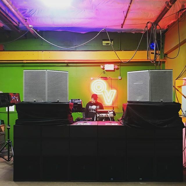 Silpher's tweet image. Sound.  A lot of sound.

#danleysoundlabs #meyersound #sethtroxler #occasionvibration #onewub
