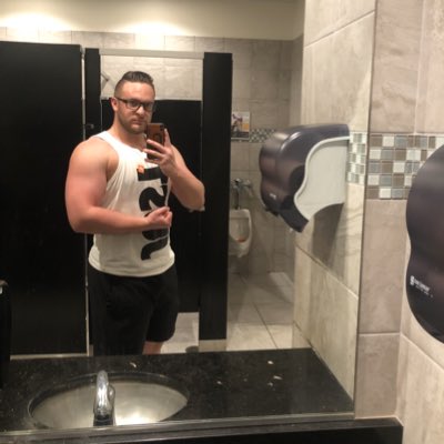 setheryy's tweet photo. #NewProfilePic https://t.co/a06cqjO6Nm