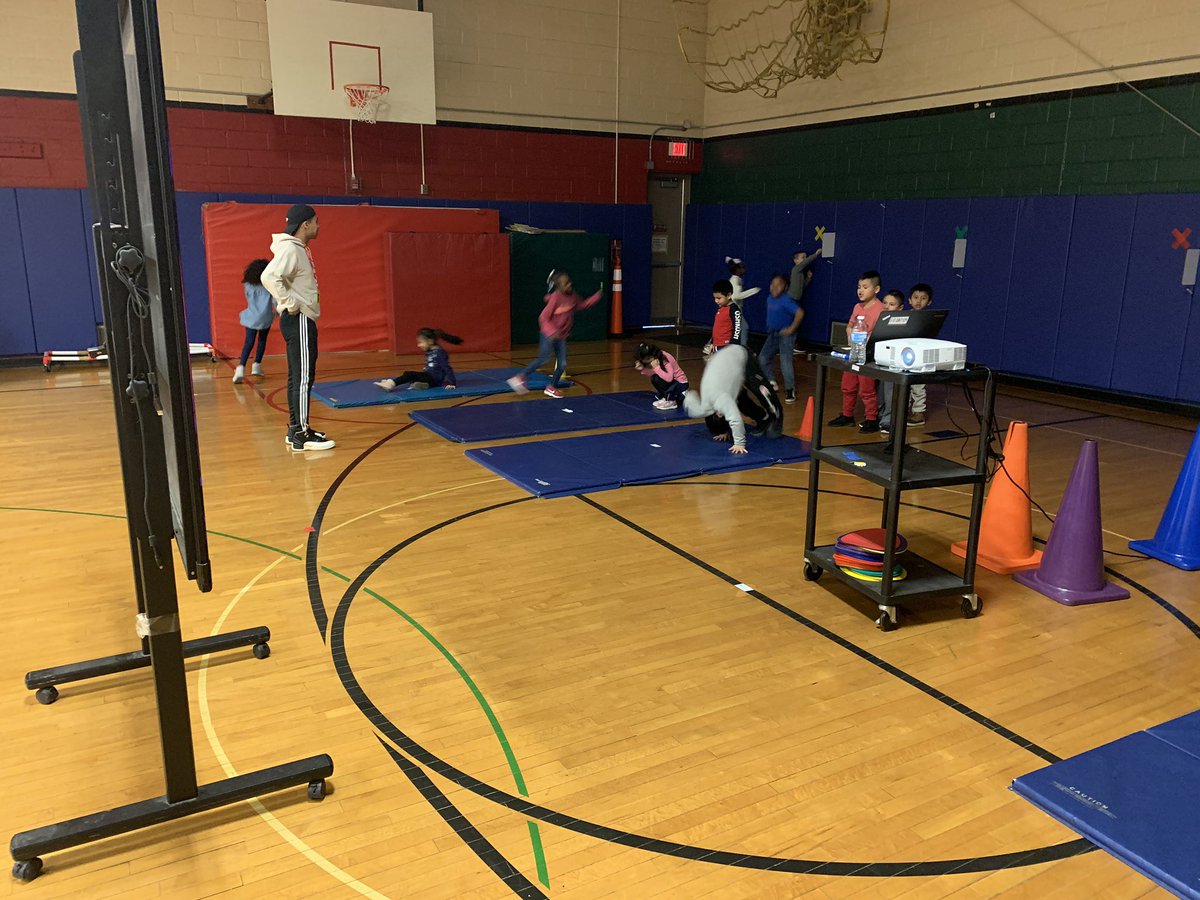 Woodside_PE's tweet photo. Fun week of gymnastics! https://t.co/QIZK0BedRs
