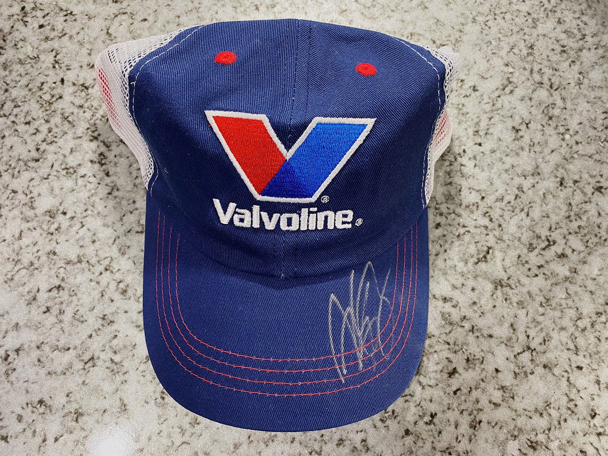 We’re just here to party!

RT to win this hat
