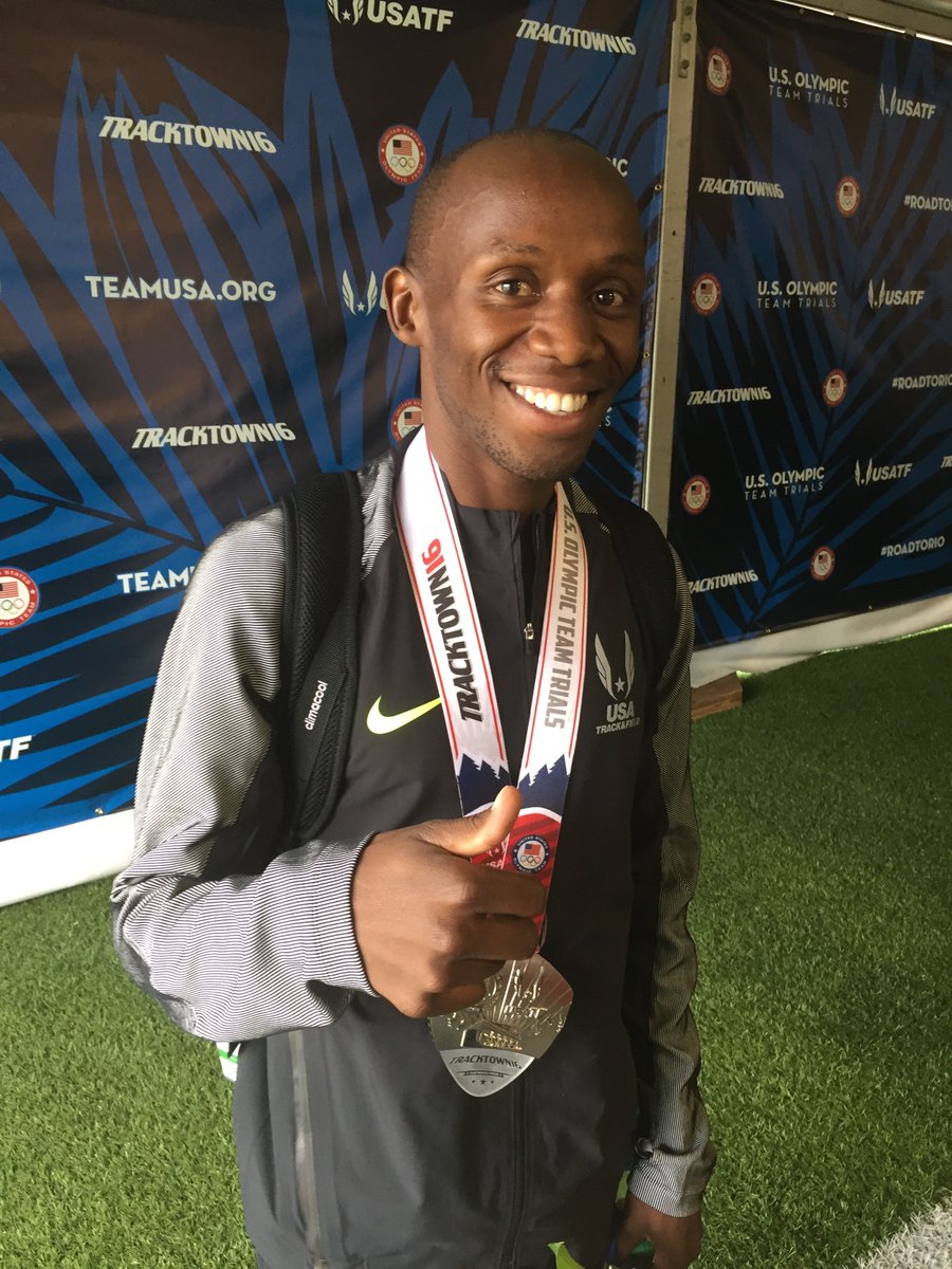 mahonsports's tweet photo. Iowa collegians with top #USATFIndoors men's showings:
—2016 Olympian #HillaryBor, ex @CycloneTrackXC, 3rd-3000
—EX @UNITrackFieldXC & multi @MVCsports champ #BrandonCarnes 3rd in 60-6.53
—EX @IowaXC_TF star #ErikSowinski, a 3x time #USATFIndoor champ, 4th in 800-1:48.63 https://t.co/xSSRLDqS13