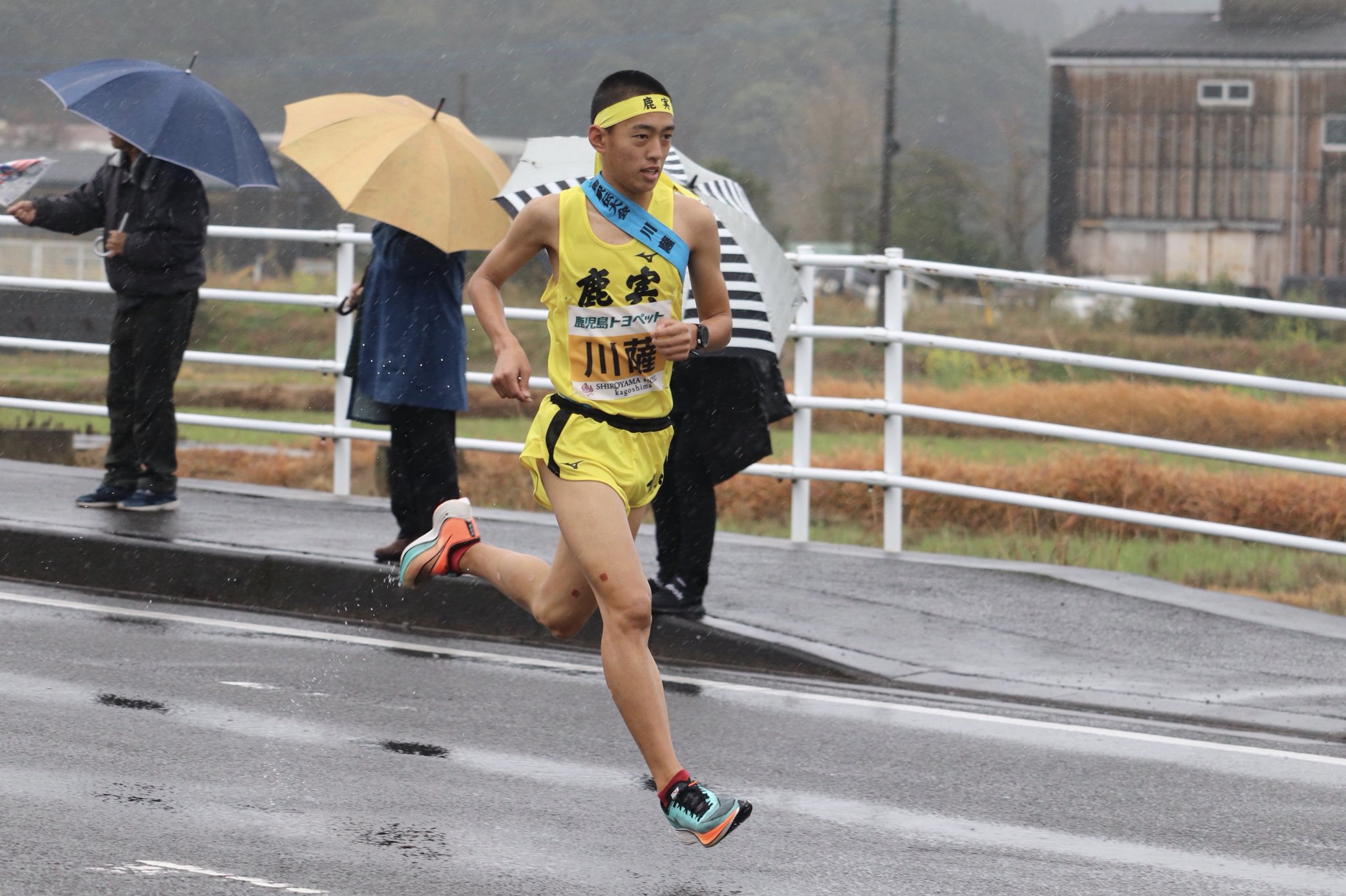 みさりん Twitter ನಲ ಲ 第67回鹿児島県下一周駅伝 2日目 5区 川薩チーム 祝迫 湧士 選手 鹿児島県下一周駅伝 373駅伝 川薩チーム 水色応援大作戦 T Co Lnh4mzuctn Twitter