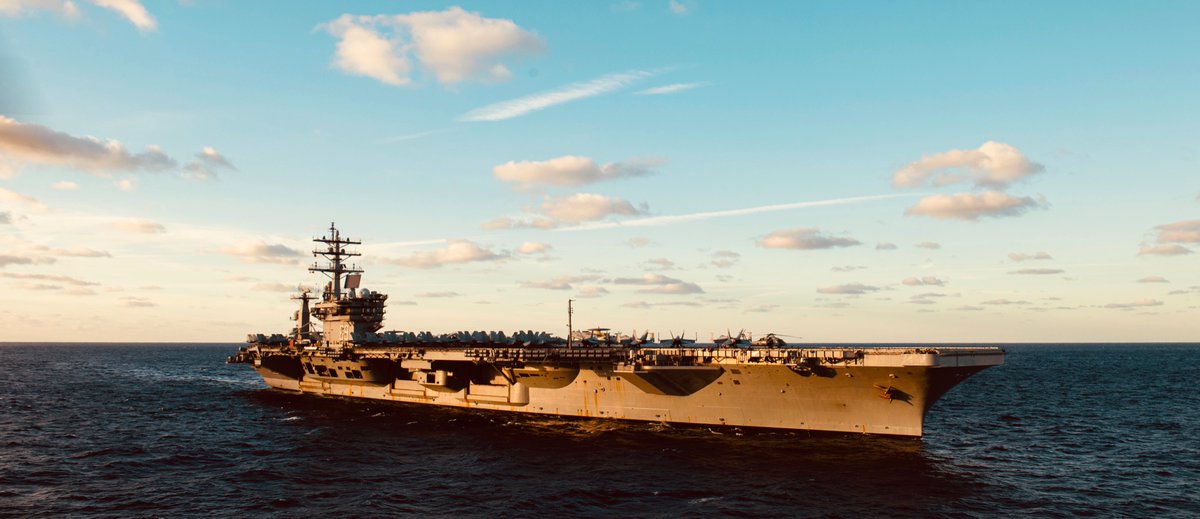 USS Dwight D. Eisenhower (CVN 69) transiting the Atlantic 2.8.2020
#CSG10 #CVW3 :
#VFA105 Gunslingers
#VFA131 Wildcats
#VFA32 Swordsmen
#VFA83 Rampagers
#VAQ130 Zappers
#VAW123 Screwtops
#VRC40 Rawhides
#HSC7 Dusty Dogs
#HSM74 Swamp Foxes
#USNavy ⚓️🇺🇸