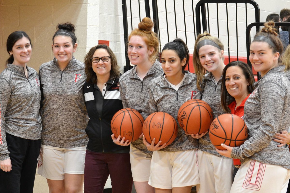 FHS_wBB's tweet photo. Couldn’t be more proud of the heart and effort displayed not just today, but all season long by an amazing group of ladies. Adversity has nothing on this group! 

To our 6 seniors...thank you for 4 great years. It’s been an honor to watch you grow ❤️ https://t.co/SvFKswruQF