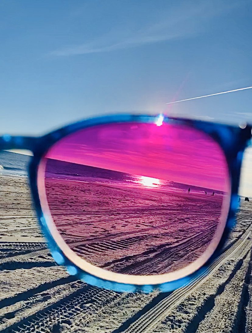 sonofashifflett's tweet photo. @happyhourshades https://t.co/HBT3z4m9xk