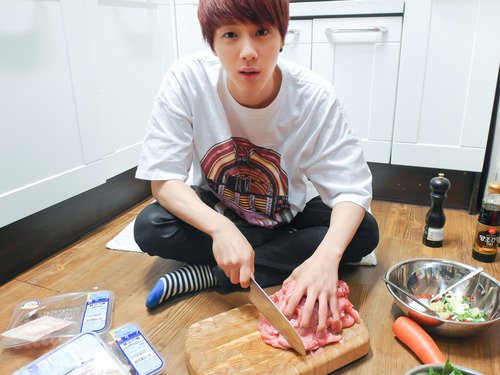 Some more tidbits: he loves to cook! He's known in the group for making really good food, and back in their rookie years, he was always cooking for the other members. He likes to do mukbangs from time to time, titling them 'Eat Jin', and he invites other members to eat with him.
