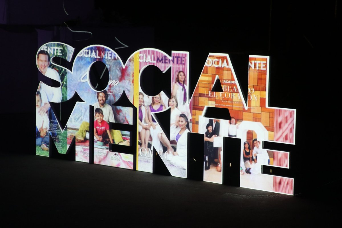 OMEC_Oaxaca's tweet photo. Felicitamos a @socialmenteOax por su 5to. Aniversario, especialmente a su Directora General Cristina Espejo. A nombre de todas las integrantes de OMEC recibe nuestro reconocimiento.
#mujeres #empresarias #contructoras #OMEC https://t.co/VMvbapSyTc