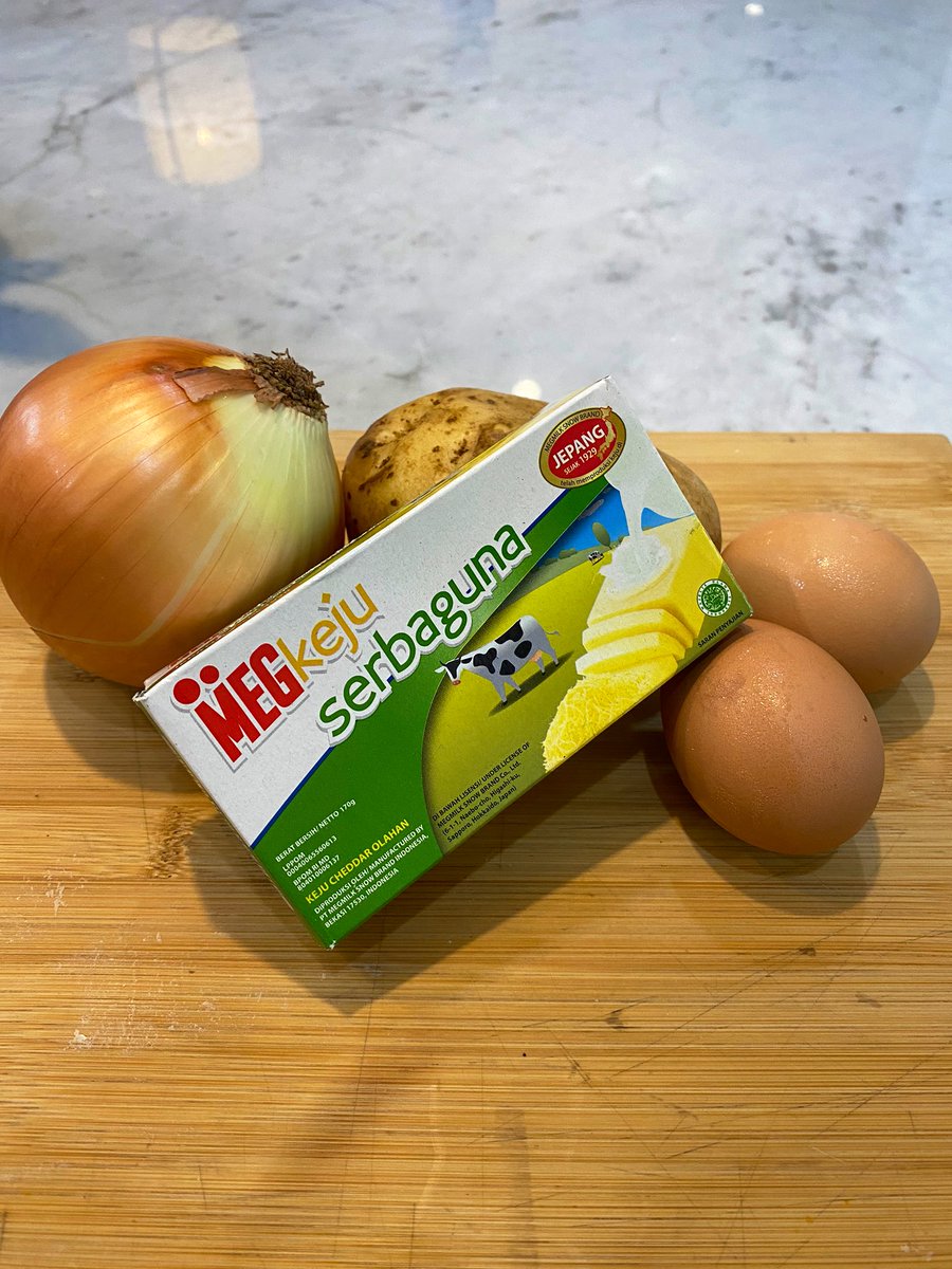 Lagi masak masak gengs!

Bahannya cuma ini sumpah ga bohong karena kalo punya skill hasil pasti tak akan menipu