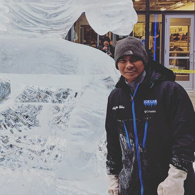 IceLabUSA's tweet image. Posted from Instagram #icesculpture #icecarving We are wishing the best of luck to our main man @angelito2570 @manillaicesculptures busting his butt for the next 2 weeks in Fairbanks, Alaska.