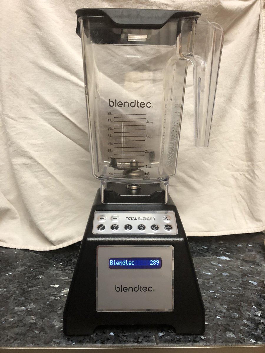 diegans1's tweet image. Love this blender! A #twisterjar would make it even better (and it’s already greatness!) #BlendtecFam @Blendtec