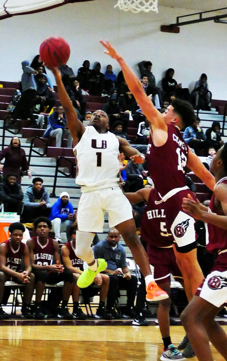 NANNPHOTO51's tweet photo. NJ HS Boys B-Ball UCT Union vs Hillside photos & digital at https://t.co/ex6QCy9kKN #UnionHS_Sports #TheU_FarmersFB #njhsboysbasketball #UCConference #NJHOOPS #NJHSSports #HillSideHS #hillsidenj #Comets_FB https://t.co/37vow0nUNm