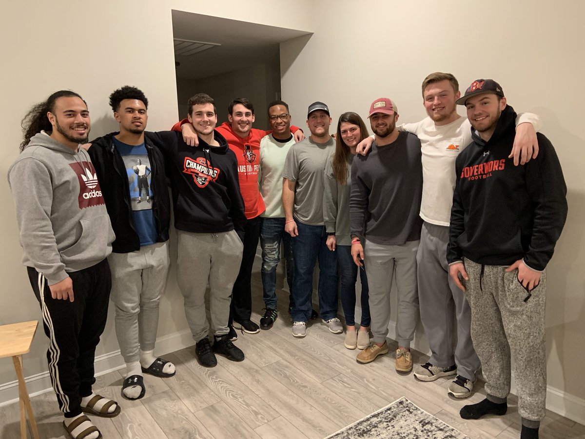 Coach_Pow's tweet photo. A great 4 weeks of #WORK! These guys deserved some BBQ and #Homemade Mac and Cheese! They are ready to get back to work! It’s about more than ball! It’s about family! Thanks to my better half for always making it all happen! 
#Culture>#Scheme 
Family.Always.Stays.Together #FAST https://t.co/A9lyofKRbp