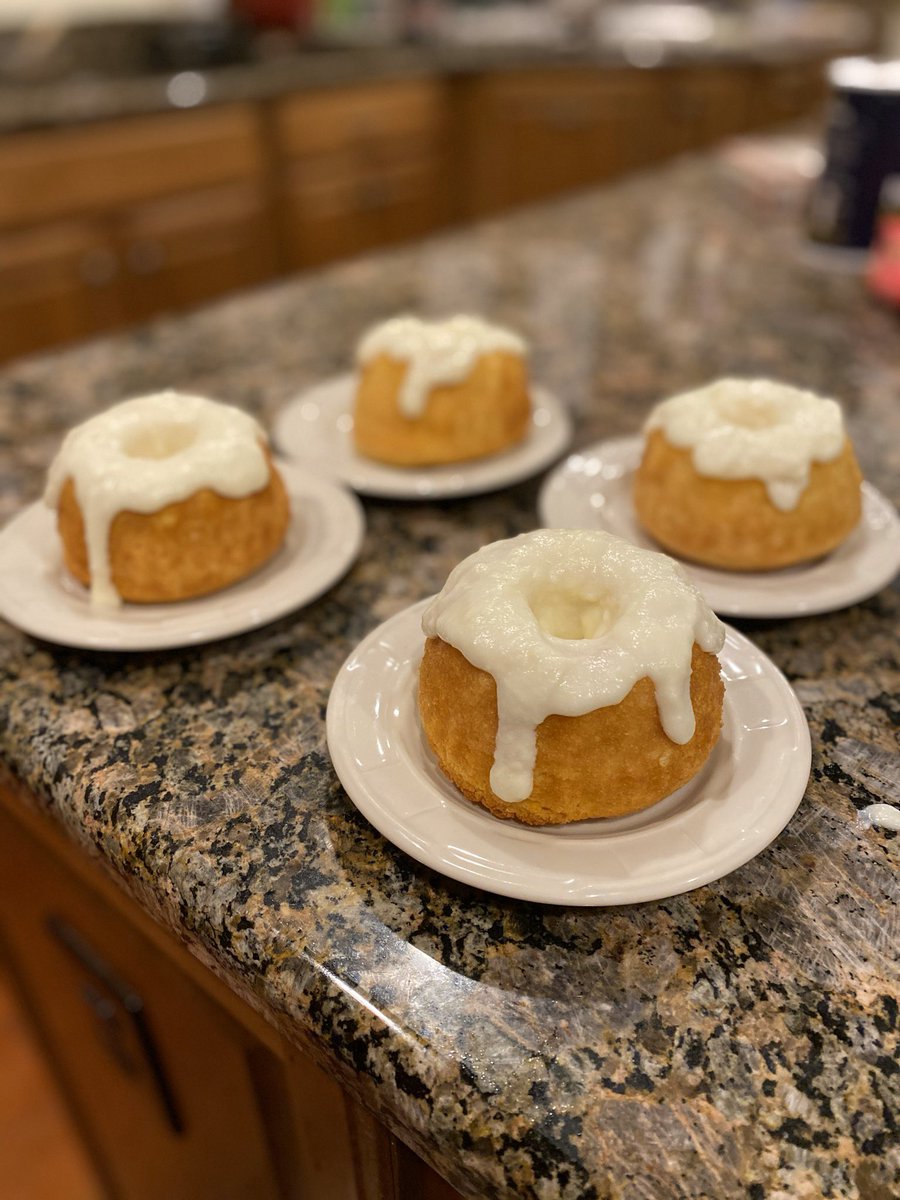 HunnnerrRod's tweet image. “Let me guess, someone stole your sweet roll”