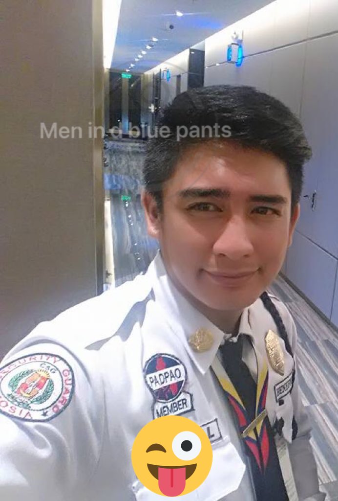 MenInBluePants's tweet photo. Nasaan na kaya tong si Kuyang Sekyu. Sarap niya. Kakamiss siya https://t.co/0iY0DbJ2hV