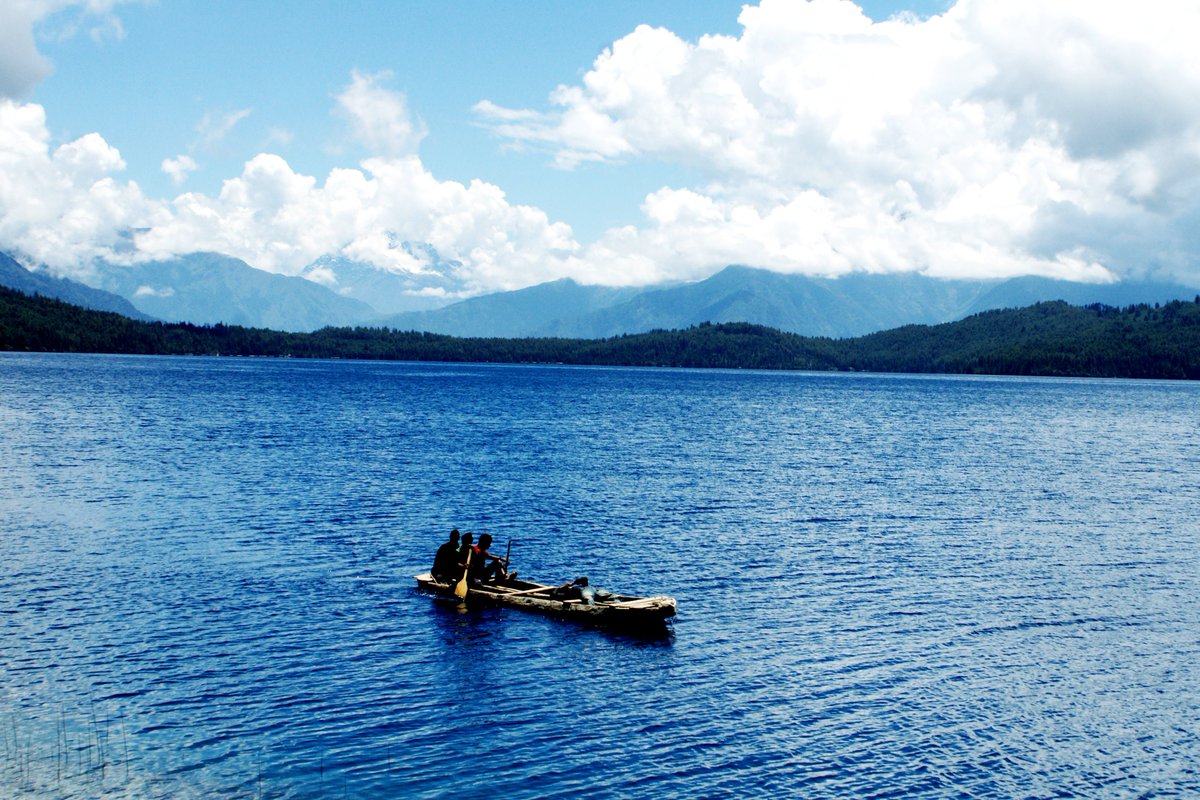 nepaltourismb's tweet photo. The #farwestern corner of #Nepal is host to the #largestlake of Nepal, #RaraLake. The lake is located in the Jumla and Mugu district and is a quiet and peaceful destination, perfect relaxation and reflection.
Photo Credit: Bharat Bandhu Thapa| Amrit Bhadgaonle
#VisitNepal2020 https://t.co/koWiWX0zQt