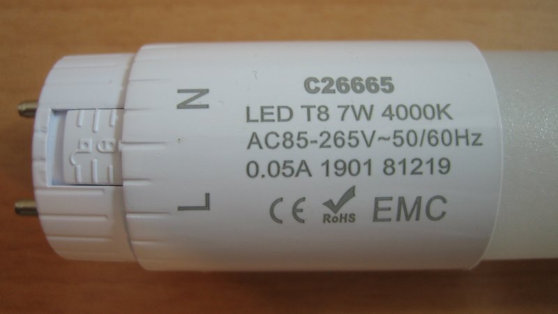 blogbombillas's tweet photo. #Tubo #led #EfectoLed 7W 700 lm 4000K 45 cm
https://t.co/d0G4hd41kJ
De los primeros tubos led de nano plástico en medida no habitual de 45 cm para sustituir fluorescentes de 15W
Económico y útil para los típicos apliques de fluorescentes de las cocinas de ese tamaño. https://t.co/edE6XZ931c