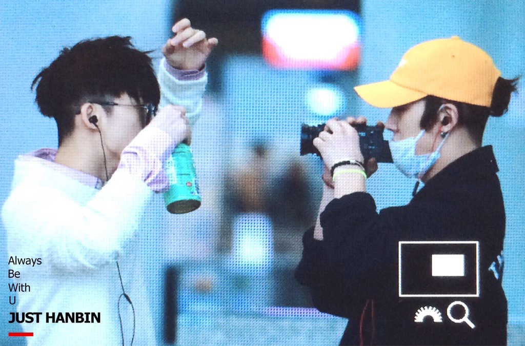 Jiwon and Hanbin just being cute together 