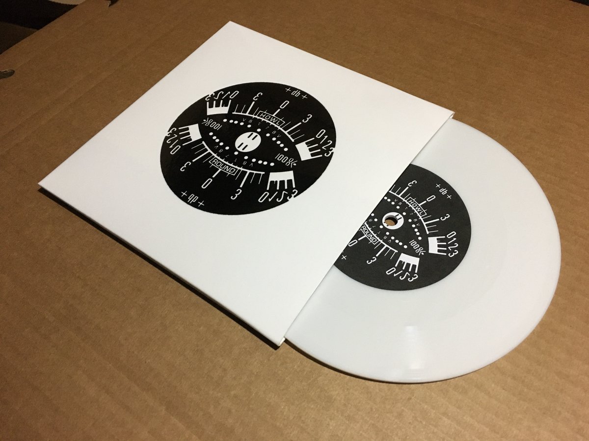 OneCutVinyl's tweet photo. These are something special - now is the last chance to get hold of an ultra rare @Howlroundmusic 7" single. https://t.co/lMJMAjlp78 https://t.co/0teyfD8VEV