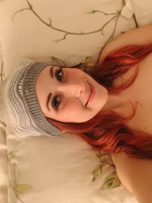 Watch Autumn's leaked NSFW photo on TwXstars