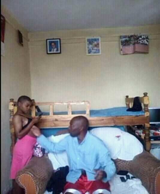 WagioJoyce's tweet photo. But why do this to a young girl.
#letsprotectourchildren https://t.co/QOJ2LhIiz0